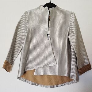 IC by Connie K Jacket size Small